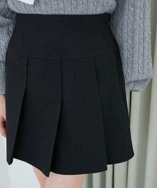 MAJESTIC LEGON（マジェスティックレゴン）の「プリーツミニスカパン（スカート・レディース・グレー/ベージュ/ブラック・MEDIUM）」の16枚目の写真