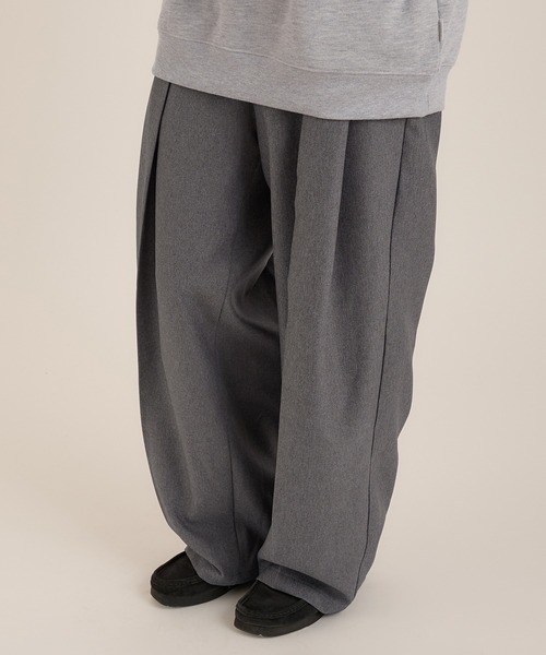 MUHET（ミュエータ）の「２タックスラックスパンツ（スラックス・メンズ・チャコールグレー/ブラウン・SMALL/MEDIUM/LARGE）」の22枚目の写真