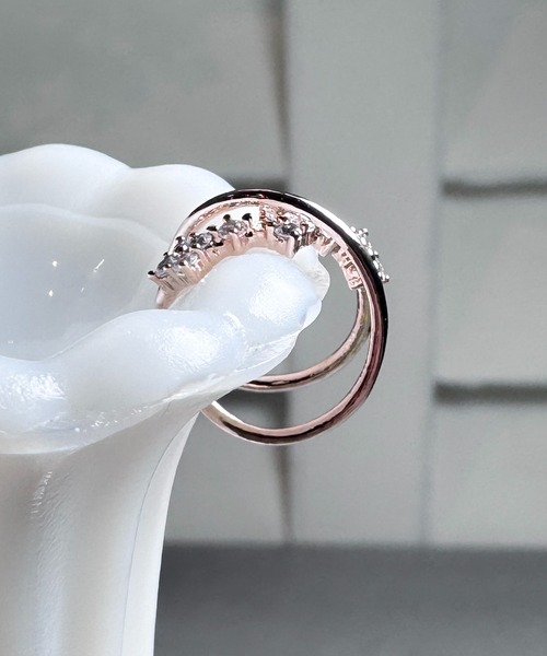 CALIFORNIA OUTFITTERS（カリフォルニア アウトフィッターズ）の「3-1C9 ミニ クロスデザイン ラインストーン イヤーカフ【LULKA-ルールカ-】（イヤーカフ・レディース・ゴールド/シルバー/ピンクゴールド・ONESIZE）」の7枚目の写真