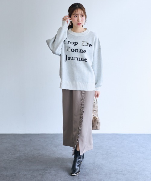 SMILE LAND(スマイルランド)の「<大きいサイズ>パール調ビジュー付ロゴラメ入ニット【OtonaSMILE】(ニット/セーター・レディース・オフホワイト/ネイビー・4L/5L/LL/3L/L)」の13枚目の写真