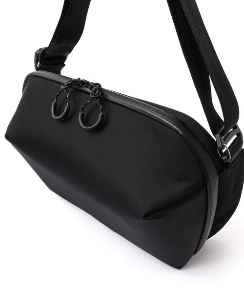 beruf baggage（ベルーフバゲッジ）の「【beruf baggage】別注URBAN EXPLORER 6.0LD リモンタナイロン（ショルダーバッグ・メンズ・ブラック/オリーブ/カーキ/ダークネイビー・FREE）」の8枚目の写真