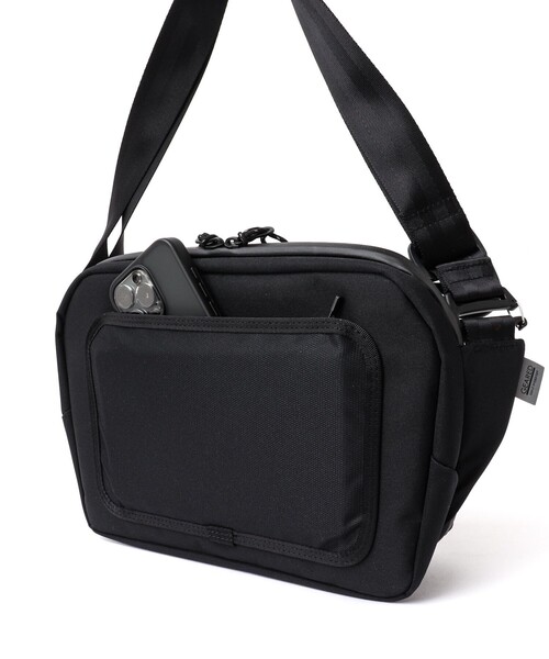 beruf baggage（ベルーフバゲッジ）の「【beruf baggage】別注URBAN EXPLORER 6.0LD リモンタナイロン（ショルダーバッグ・メンズ・ブラック/オリーブ/カーキ/ダークネイビー・FREE）」の13枚目の写真