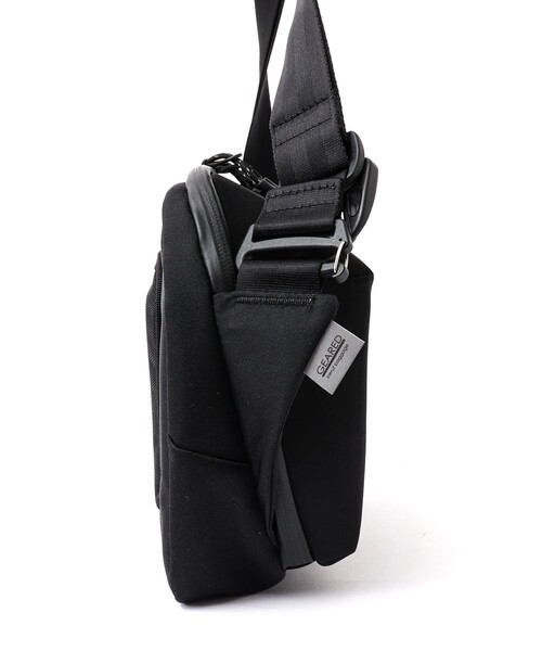 beruf baggage（ベルーフバゲッジ）の「【beruf baggage】別注URBAN EXPLORER 6.0LD リモンタナイロン（ショルダーバッグ・メンズ・ブラック/オリーブ/カーキ/ダークネイビー・FREE）」の16枚目の写真