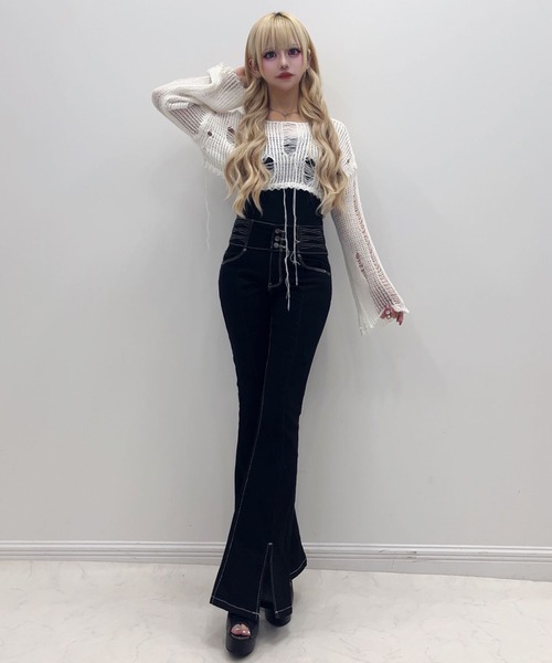 Diable baiser（ディアブルベーゼ）の「レースアップ美脚ストレッチフレアデニムパンツ（デニムパンツ・レディース・ブラック/グレー/ブラック系その他・SMALL/MEDIUM）」の8枚目の写真