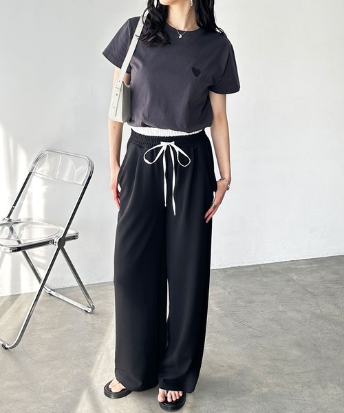 GeeRA(ジーラ)の「【4サイズ展開】夏にぴったり。ダブルウエストイージーワイドパンツ(スラックス・レディース・グレー/ブラック・LARGE/X-LARGE/MEDIUM/SMALL)」の3枚目の写真