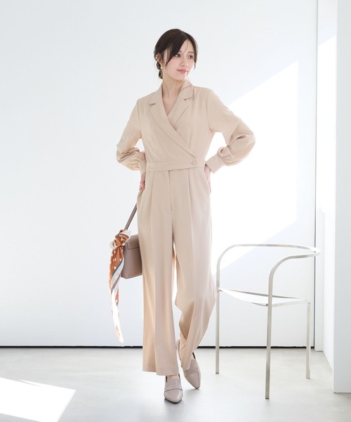 Andemiu(アンデミュウ)の「テーラードオールインワン325752(つなぎ/オールインワン・レディース・チャコールグレー/ベージュ・SMALL/MEDIUM)」の7枚目の写真