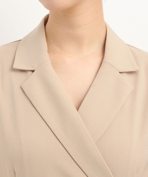 Andemiu(アンデミュウ)の「テーラードオールインワン325752(つなぎ/オールインワン・レディース・チャコールグレー/ベージュ・SMALL/MEDIUM)」の16枚目の写真