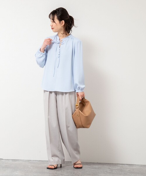 NOLLEY’S Sophi(ノーリーズソフィ)の「《セットアップ対応》ウォッシャブルライトドライシャンブレーワイドパンツ(その他パンツ・レディース・ライトグレー/ネイビー/サックスブルー・34/36/38)」の8枚目の写真