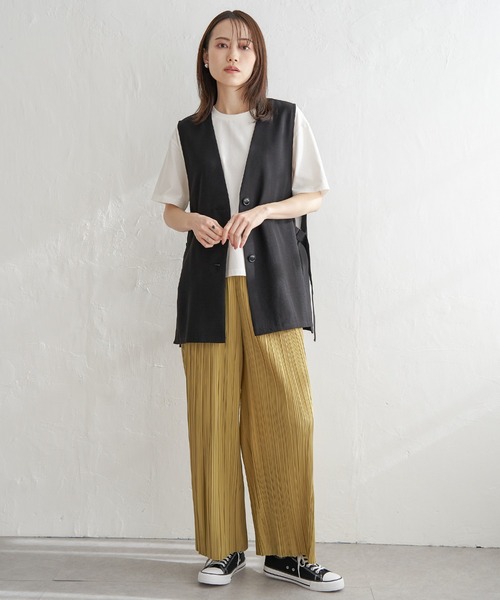 ikka(イッカ)の「ノーカラーサイドスリットジレ(ベスト・レディース・ベージュ/ブラック・M/L/S)」の13枚目の写真
