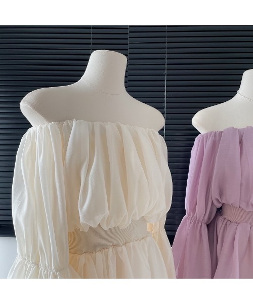 SALTMINT(ソルトミント)の「春色シフォンブラウス/韓国エアリーオフショルパフスリーブシフォンブラウス(シャツ/ブラウス・レディース・ブラック/ベージュ/ピンク・FREE)」の5枚目の写真