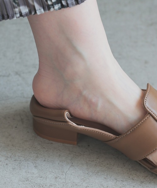 GLACIER lusso（グラシアルッソ）の「グルカバブーシュ（パンプス・レディース・ブラック/ブラウン・S/M/L）」の17枚目の写真