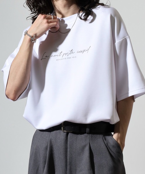 FUNALIVE(ファンアライブ)の「接触冷感 UVカット ストレッチ ワイドシルエット ソフトタッチ 半袖TEE(Tシャツ/カットソー・メンズ・ブラック系/ホワイト系/ホワイト系3/ブラック系3/グレー系3/ブルー系/ブルー系3/ブラック系1/ブルー系1/ブルー系2/ブルー系4/ブラック系2/ブラック系4/グレー系1/グレー系2/グレー系4/ホワイト系1/ホワイト系2/ホワイト系4・LL/M/L)」の6枚目の写真