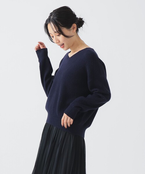 極美品 BY ヘアリー Vネックニットプルオーバー ラクーン 紺 美品 ビューティアンドユース ヘアリーVネックニットプルオーバー