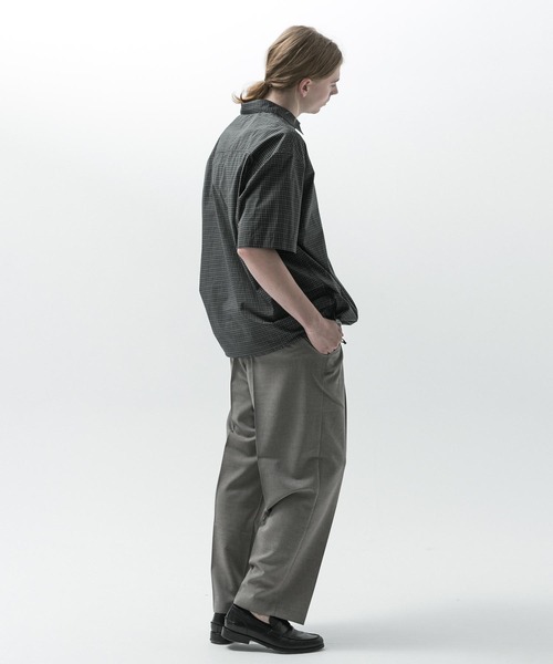 SLICK(スリック)の「【SLICK/スリック】Classic Mini Check Drawstring Shirt / クラシックミニチェックドローストリングシャツ/ オーバーサイズ(シャツ/ブラウス・メンズ・スミクロ/ブラウン/ライトグレー・1/2/3)」の6枚目の写真