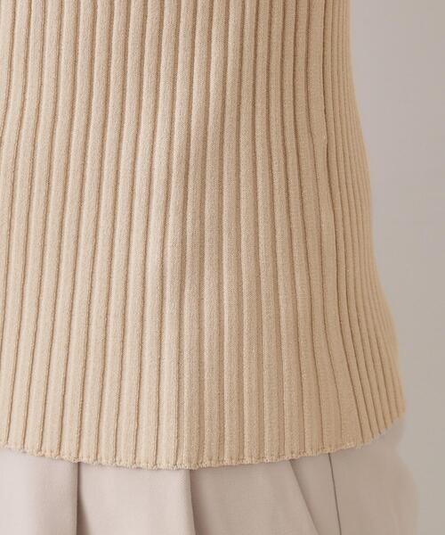 OPAQUE.CLIP(オペークドットクリップ)の「ラメニットタンクトップ【洗濯機洗い可/抗ピル】(タンクトップ・レディース・ベージュ系5/ライトグレー系5/ブラック系5・40/38/36)」の21枚目の写真