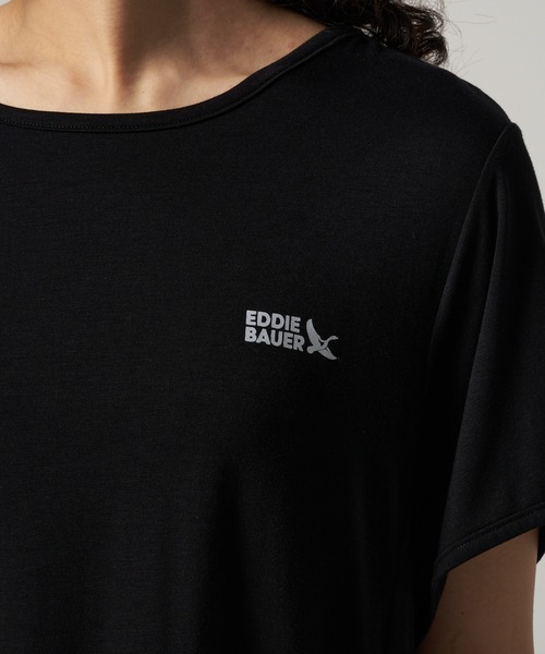 Eddie Bauer(エディーバウアー)の「ギャザー チュニック Tシャツ(チュニック・レディース・ブラウン/ブラック/セージグリーン・S/M/L/XL)」の16枚目の写真