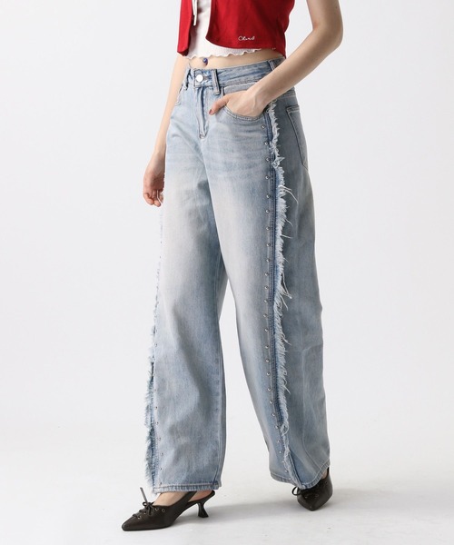 FOREVER 21（フォーエバー トゥエンティーワン）の「【2025SS】フリンジスタッズデニムパンツ（デニムパンツ・レディース・ホワイト/ブルー/ピンク・SMALL/MEDIUM）」の22枚目の写真