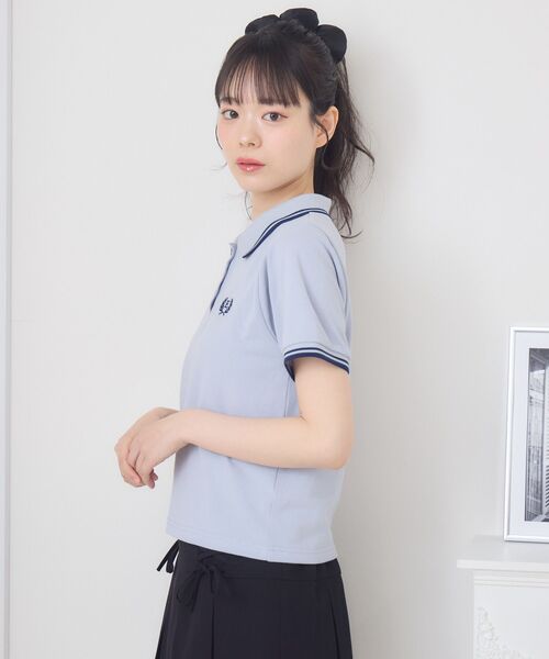 ems excite(エムズエキサイト)の「【新色追加】刺繍入りポロTEE(Tシャツ/カットソー・レディース・レッド/ダークブルー/ナチュラル/ダークグレー/ブルー・FREE)」の7枚目の写真