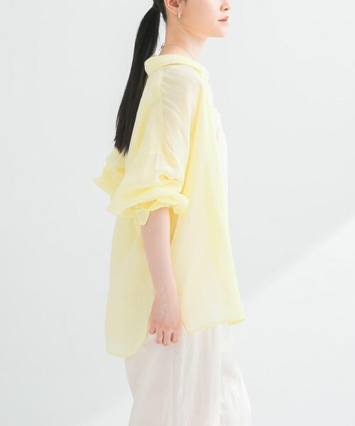 URBAN RESEARCH（アーバンリサーチ）の「ガーメントダイラミーオーバーシャツ（シャツ/ブラウス・レディース・イエロー/ブラウン/ブルー/オフホワイト・FREE）」の5枚目の写真