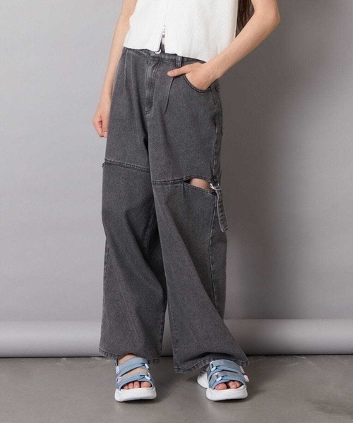 a.v.v（アーヴェヴェ）の「[130-160]サイドスリットデニム（デニムパンツ・キッズ・ブルー/チャコールグレー・130/140/150/160）」の2枚目の写真