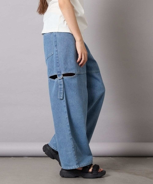 a.v.v（アーヴェヴェ）の「[130-160]サイドスリットデニム（デニムパンツ・キッズ・ブルー/チャコールグレー・130/140/150/160）」の8枚目の写真