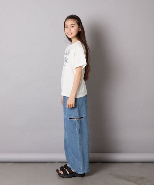 a.v.v（アーヴェヴェ）の「[130-160]サイドスリットデニム（デニムパンツ・キッズ・ブルー/チャコールグレー・130/140/150/160）」の14枚目の写真