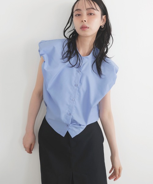 LIAN（リアン）の「バルーンショルダーブラウス（シャツ/ブラウス・レディース・ブラック/ストライプ/ピンク/ブルー/オフホワイト・FREE）」の8枚目の写真