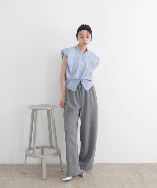 LIAN（リアン）の「バルーンショルダーブラウス（シャツ/ブラウス・レディース・ブラック/ストライプ/ピンク/ブルー/オフホワイト・FREE）」の19枚目の写真