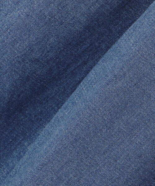 UNFILO（アンフィーロ）の「UNFILO DENIM LIGHT ノースリーブブラウス（シャツ/ブラウス・レディース・ダルブルー系/サックスブルー系・MEDIUM/SMALL）」の19枚目の写真