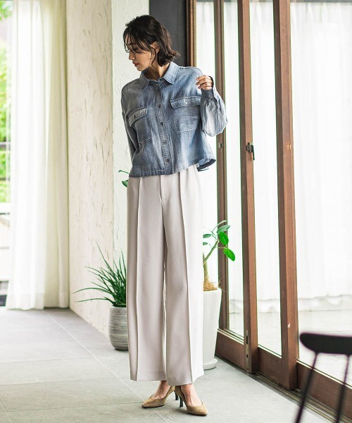 la.f…(ラエフ)の「【biyori】ショート丈デニムシャツ≪手洗い可能≫(シャツ/ブラウス・レディース・ブルー/ネイビー・9号/7号/11号)」の12枚目の写真