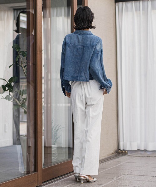 la.f…(ラエフ)の「【biyori】ショート丈デニムシャツ≪手洗い可能≫(シャツ/ブラウス・レディース・ブルー/ネイビー・9号/7号/11号)」の20枚目の写真