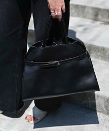 ＆HALF（アンドハーフ）の「アーチボストンバッグ（PC/A4サイズ可能）（ボストンバッグ）」