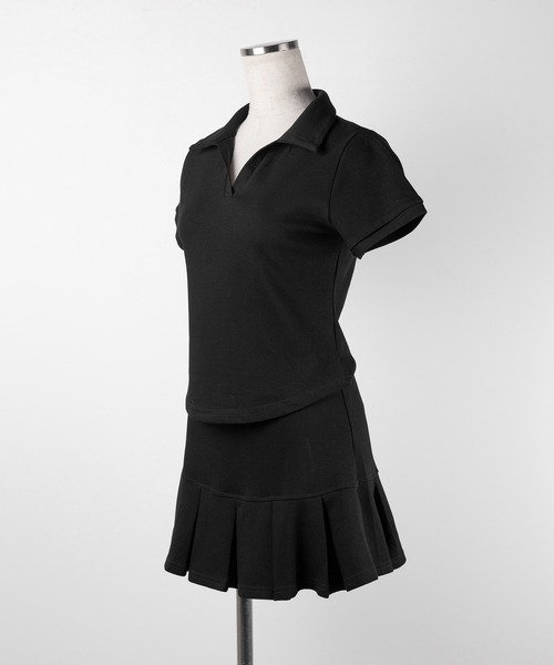 me+em select（ミームセレクト）の「【 ２点セット 】スキッパーネック半袖Ｔシャツ ＆ プリーツミニスカート ワンホンセットアップ　／ skipper neck short sleeve  T-shirt & pleated mini skirt wanghong setup ※※（セットアップ・レディース・グレー/ホワイト/ブラック・MEDIUM/SMALL）」の16枚目の写真