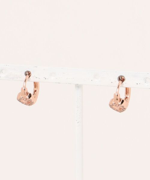 Burner（バーナー）の「【OKUOKU　0909】マルチデザイン ピアス oku-gpierce-g1-6（ピアス（両耳用）・レディース・その他19/その他22/その他24/その他31/ゴールド系その他6/シルバー系その他5/ホワイト系その他/ゴールド系4/シルバー系3/シルバー系5/H/J/その他34/ゴールド系その他/シルバー系その他/ピンクゴールド/シルバー系/ゴールド系5/ゴールド系6/ゴールド系7/ピンク系その他2/その他25/その他26/その他27/その他28/ゴールド系その他2/ゴールド系その他4/シルバー系その他7/シルバー系6/シルバー系7/K/L/その他20/その他23/その他32/シルバー系その他2/シルバー系その他4/ゴールド系その他5/ゴールド系その他7/ゴールド系1/ゴールド系3/シルバー系その他6/シルバー系2/シルバー系4/ブラック系その他/ホワイト系その他2/G/I/その他8/その他10/その他13/ゴールド系9/A/その他1/その他2/その他3/その他5/その他11/ゴールド系8/ゴールド/C/D/E/F/その他12/B/その他4/その他7/その他9/その他6/その他14/その他15/その他16/その他17/シルバー系8/ゴールド系/シルバー系9/ピンク系その他・FREE）」の4枚目の写真