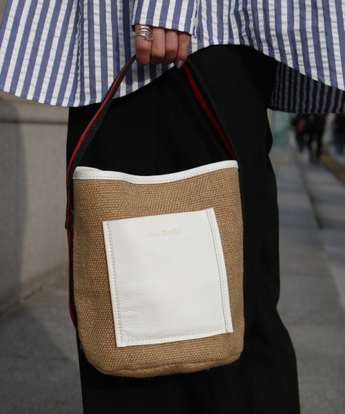 Scrap Book（スクラップブック）の「【atneK by Scrap Book】ラインリネンミニトートバッグ（かごバッグ・レディース・ナチュラル・FREE）」の4枚目の写真