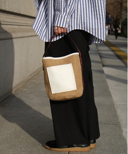 Scrap Book（スクラップブック）の「【atneK by Scrap Book】ラインリネンミニトートバッグ（かごバッグ・レディース・ナチュラル・FREE）」の5枚目の写真