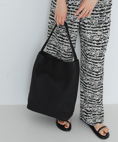 ITTIバック　ITTI/MARY BUCKET SHOULDER ITTI / 別注 MARY BUCKET SHOULDER