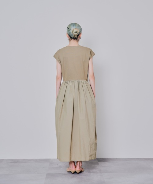 DOLLUPOOPS（ドールアップウップス）の「サイドギャザーボリュームスカートワンピース（ワンピース・レディース・ブラック/カーキ・38）」の7枚目の写真