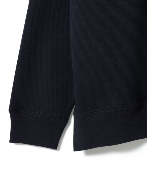 B:MING by BEAMS(ビーミングバイビームス)の「ワンポイント ダンボールニット クルーネック スウェット(ユニセックス)(スウェット・メンズ・オフホワイト/ネイビー・S/M/L/XL)」の7枚目の写真