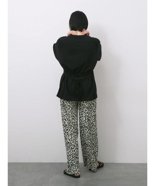 Samansa Mos2 blue(サマンサモスモスブルー)の「◎【接触冷感】ウエストリボンTシャツ(Tシャツ/カットソー・レディース・ブラック/オフホワイト/トップグレー・F)」の11枚目の写真