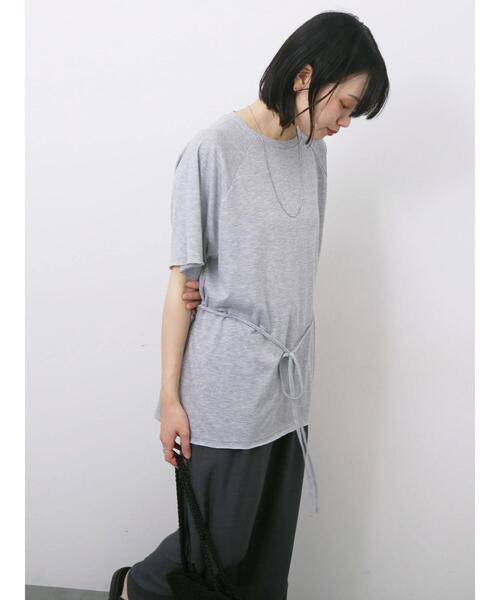 Samansa Mos2 blue(サマンサモスモスブルー)の「◎【接触冷感】ウエストリボンTシャツ(Tシャツ/カットソー・レディース・ブラック/オフホワイト/トップグレー・F)」の4枚目の写真