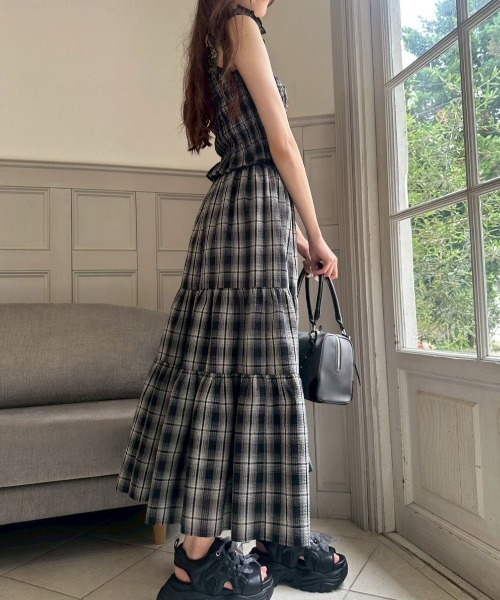 OLIVE des OLIVE（オリーブデオリーブ）の「ティアードロングスカート（スカート・レディース・ブラック/オフホワイト・FREE）」の7枚目の写真