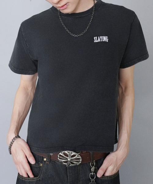 SPINNS（スピンズ）の「短丈Tシャツ/ワンポイントロゴ/ショート丈（Tシャツ/カットソー・メンズ・ブラック系その他/ブラック/アイボリー・M）」の3枚目の写真