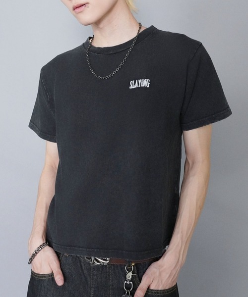 SPINNS（スピンズ）の「短丈Tシャツ/ワンポイントロゴ/ショート丈（Tシャツ/カットソー・メンズ・ブラック系その他/ブラック/アイボリー・M）」の8枚目の写真