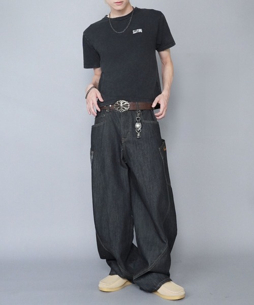 SPINNS（スピンズ）の「短丈Tシャツ/ワンポイントロゴ/ショート丈（Tシャツ/カットソー・メンズ・ブラック系その他/ブラック/アイボリー・M）」の22枚目の写真