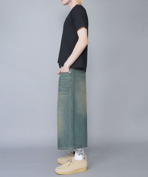 SPINNS（スピンズ）の「短丈Tシャツ/ワンポイントロゴ/ショート丈（Tシャツ/カットソー・メンズ・ブラック系その他/ブラック/アイボリー・M）」の7枚目の写真