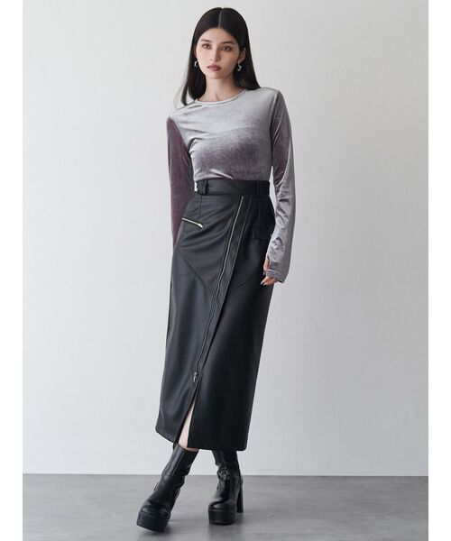MURUA（ムルーア）の「ZIPスリットフェイクレザースカート（スカート・レディース・ボルドー/アイボリー/ブラック・1/2）」の18枚目の写真