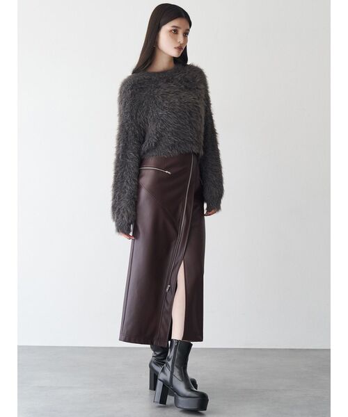 ZIPスリットフェイクレザースカート（スカート）｜MURUA（ムルーア）の