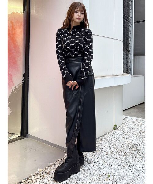 ZIPスリットフェイクレザースカート（スカート）｜MURUA（ムルーア）の