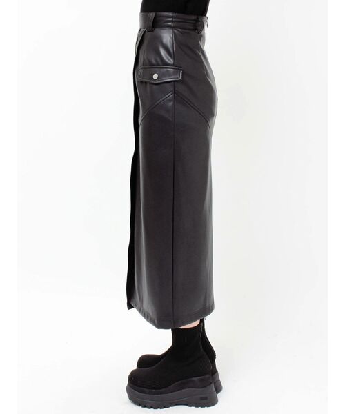 セール】ZIPスリットフェイクレザースカート（スカート）｜MURUA